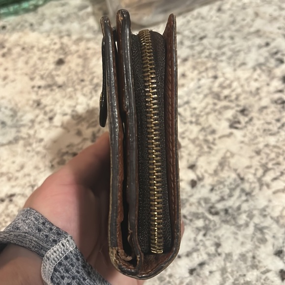 Louis Vuitton WALLET - Picture 2 of 7